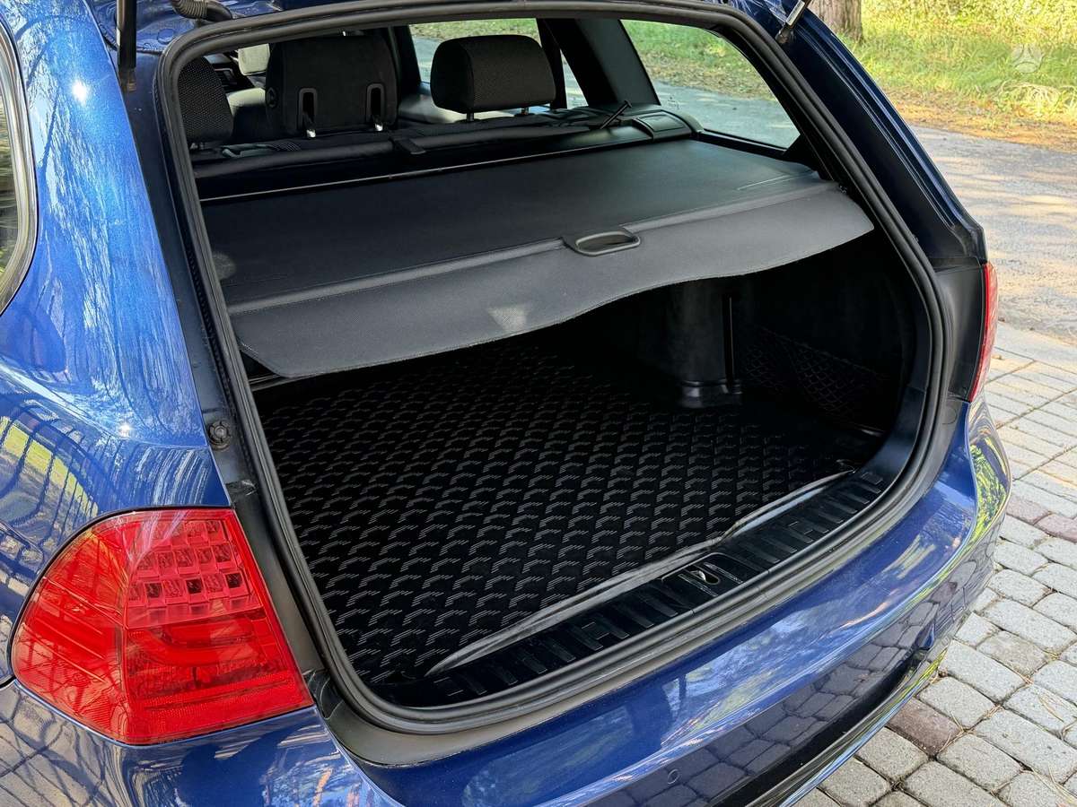 BMW 320, 2.0 l., universalas