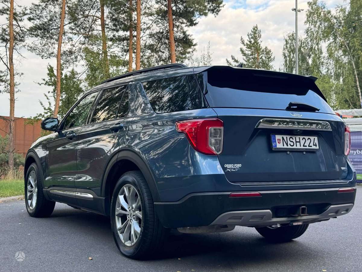 Ford Explorer, 2.3 l., off-road / crossover