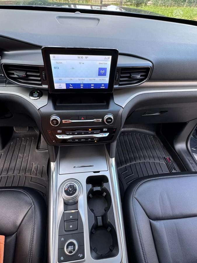 Ford Explorer, 2.3 l., Внедорожник / Кроссовер