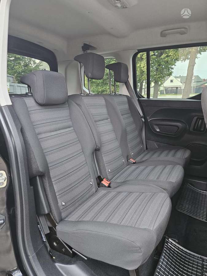 Opel Combo, 1.2 l., mpv / minivan
