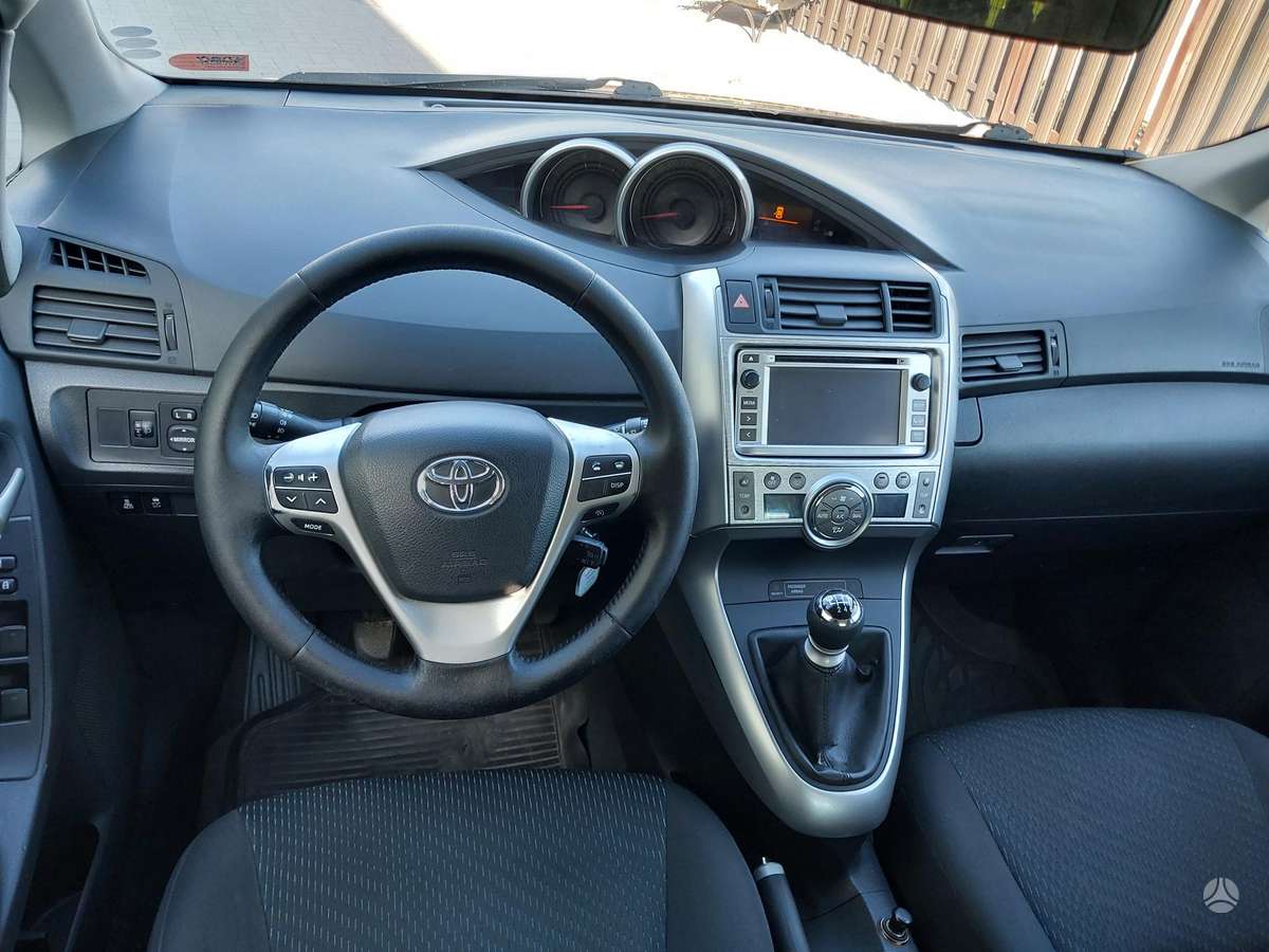 Toyota Verso - 12