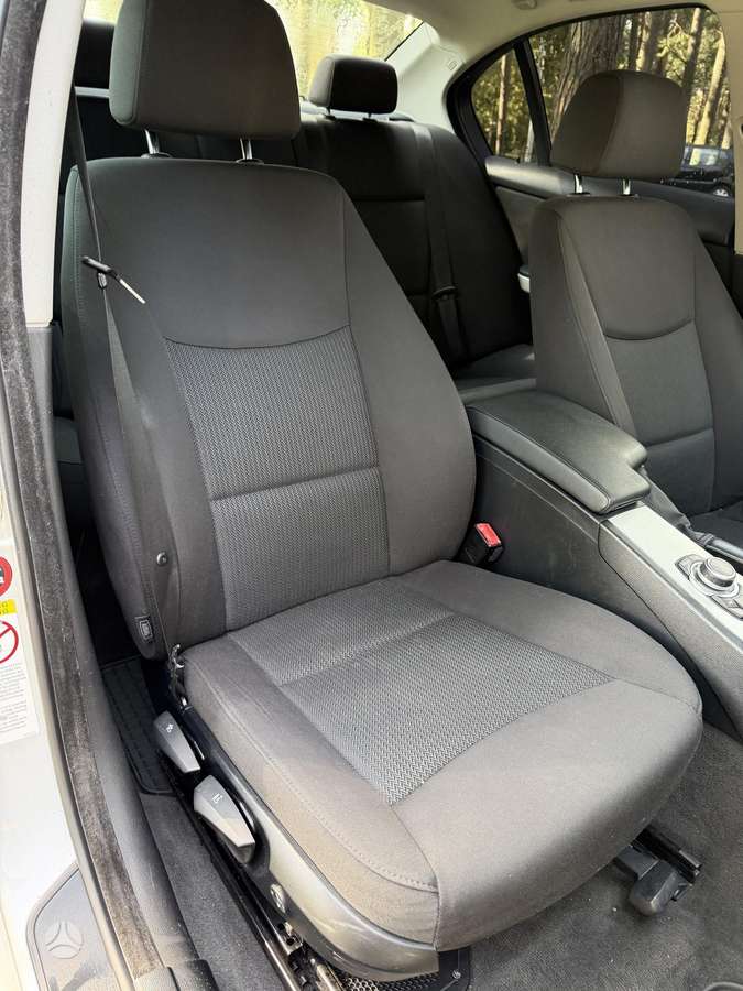 BMW 320, 2.0 l., Седан