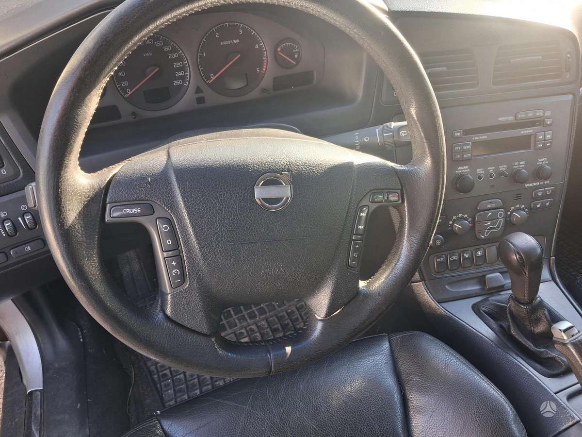 Volvo V70, 2.4 l., Универсал