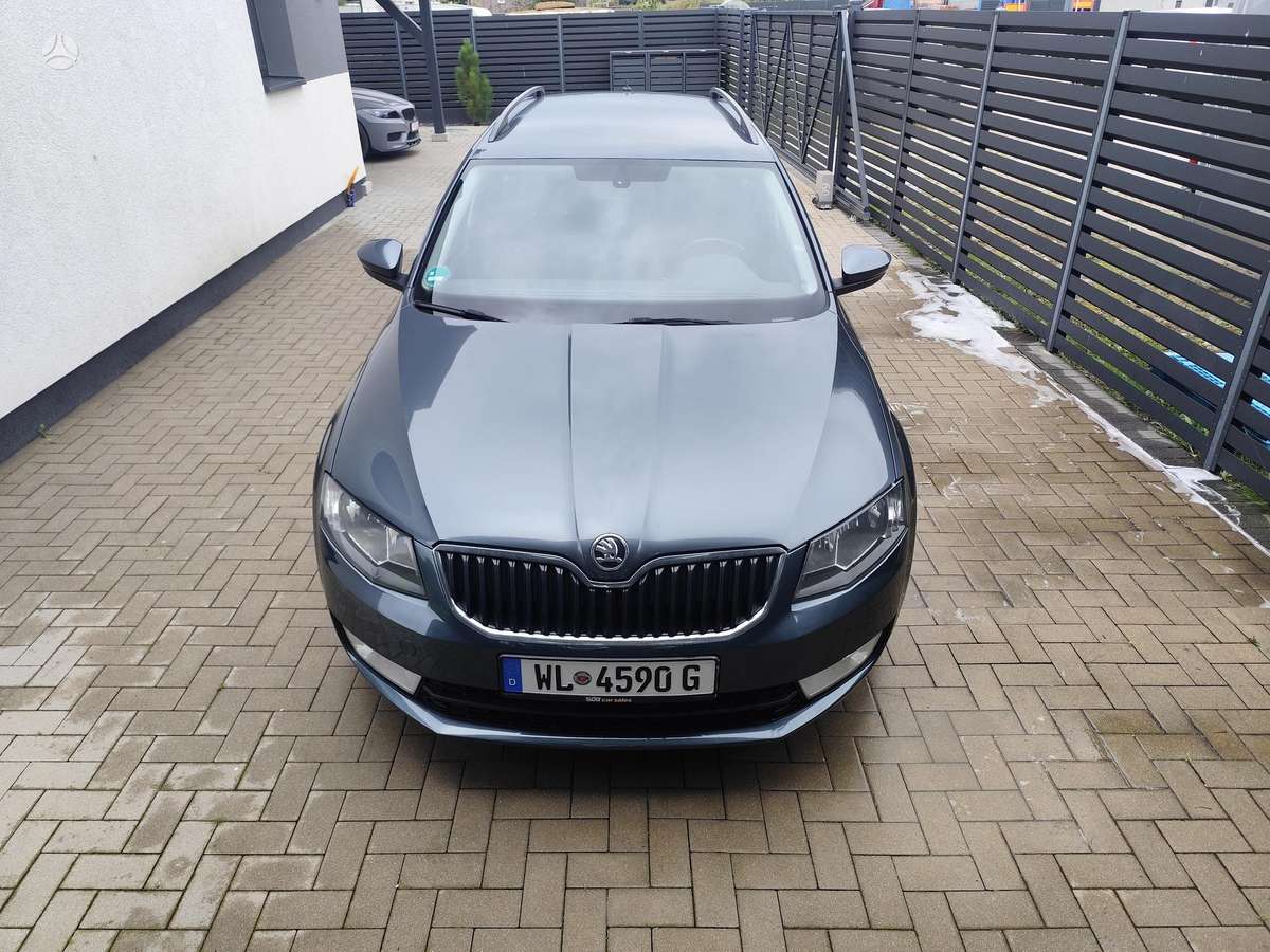Škoda Octavia - 2