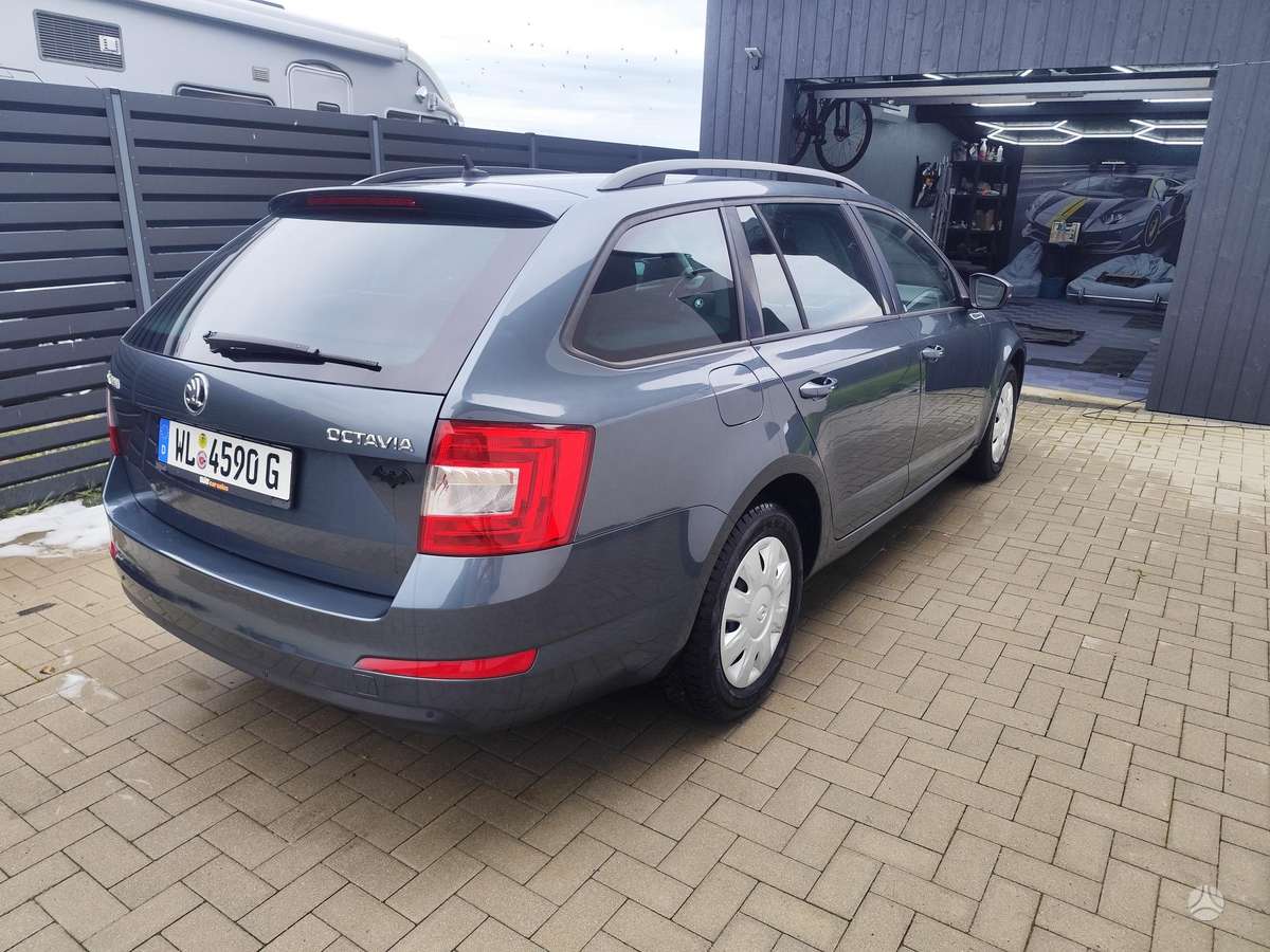 Škoda Octavia - 7