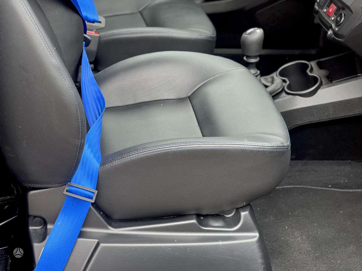 Aixam e-Scouty Evo, hečbekas
