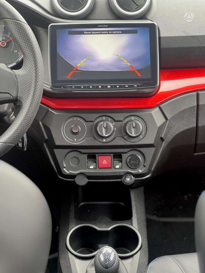 Aixam e-Scouty Evo, hečbekas
