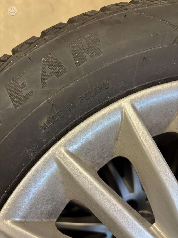 Goodyear, winter 225/55 R16
