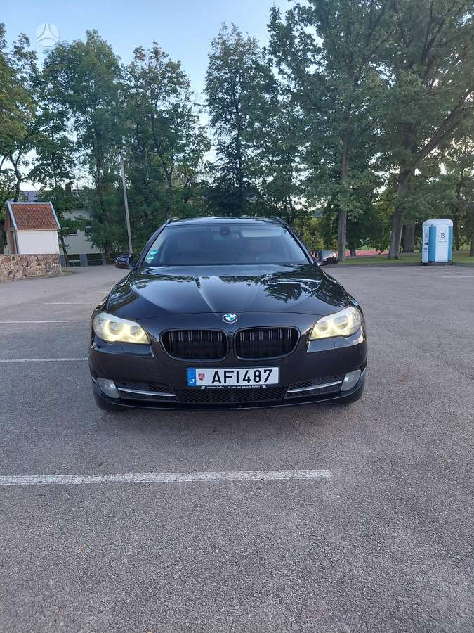 BMW 520, 2.0 l., Универсал