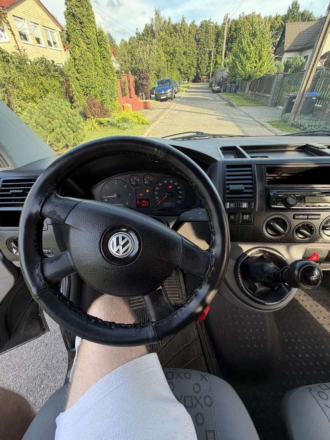 Volkswagen Transporter - 6