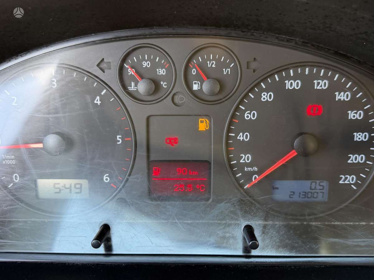 Volkswagen Transporter - 7