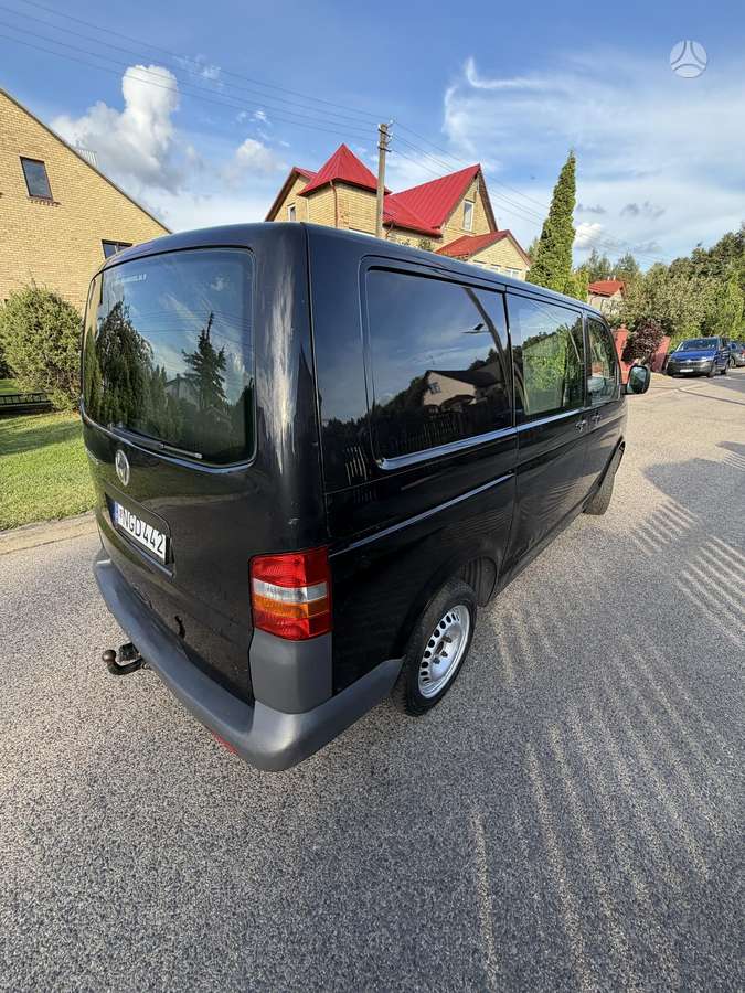 Volkswagen Transporter - 9