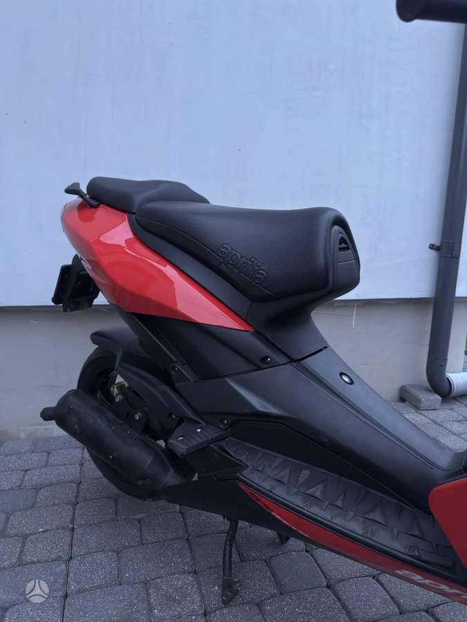 Aprilia SR 49cc, мотороллеры / мопеды
