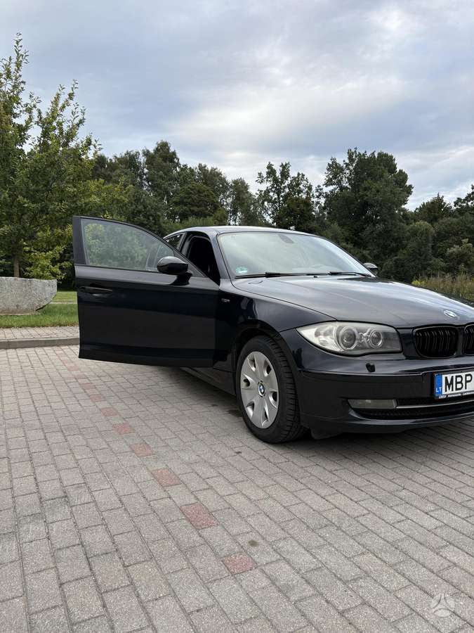 BMW 116, 2.0 l., Хэтчбек