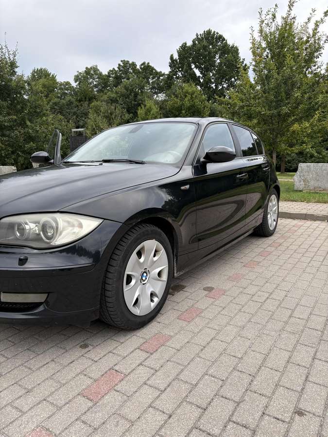 BMW 116, 2.0 l., Хэтчбек