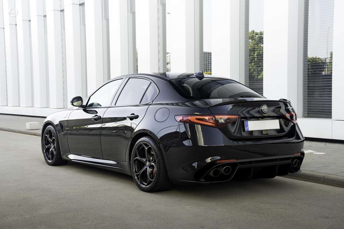 Alfa Romeo Giulia, 2.9 l., Седан