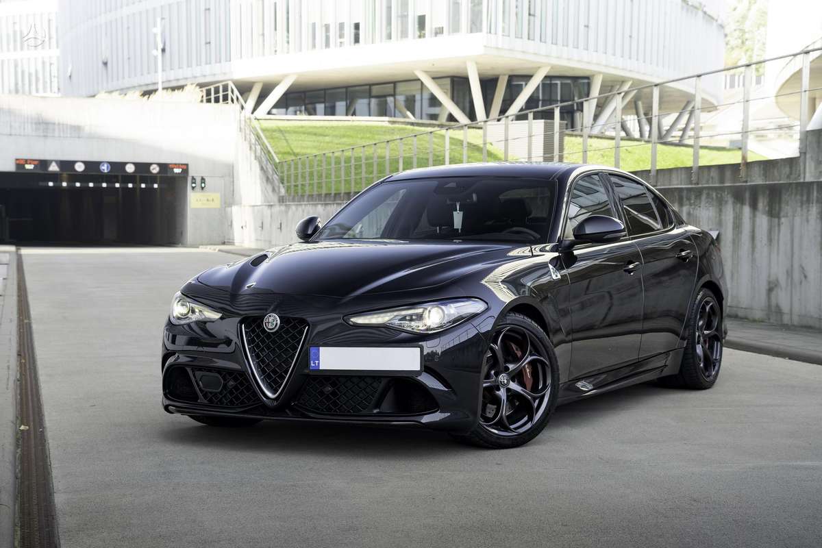 Alfa Romeo Giulia, 2.9 l., Седан