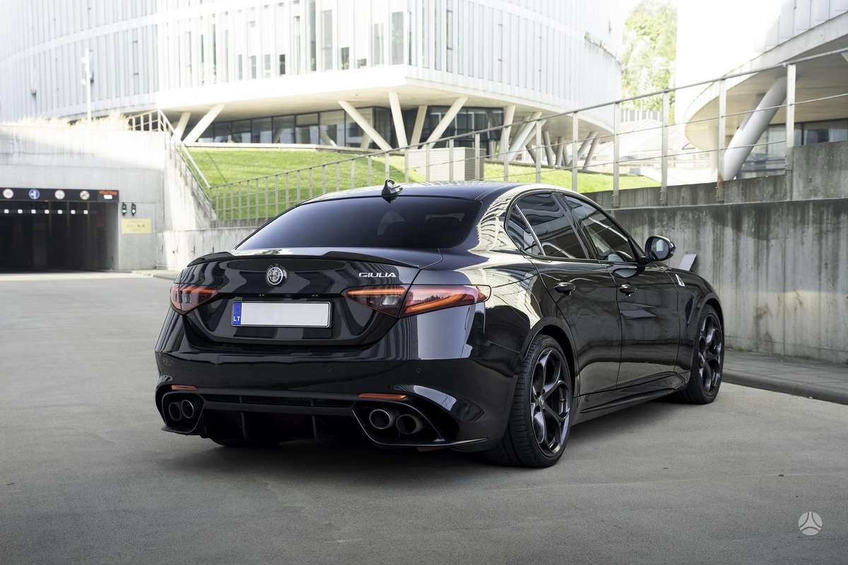 Alfa Romeo Giulia, 2.9 l., Седан