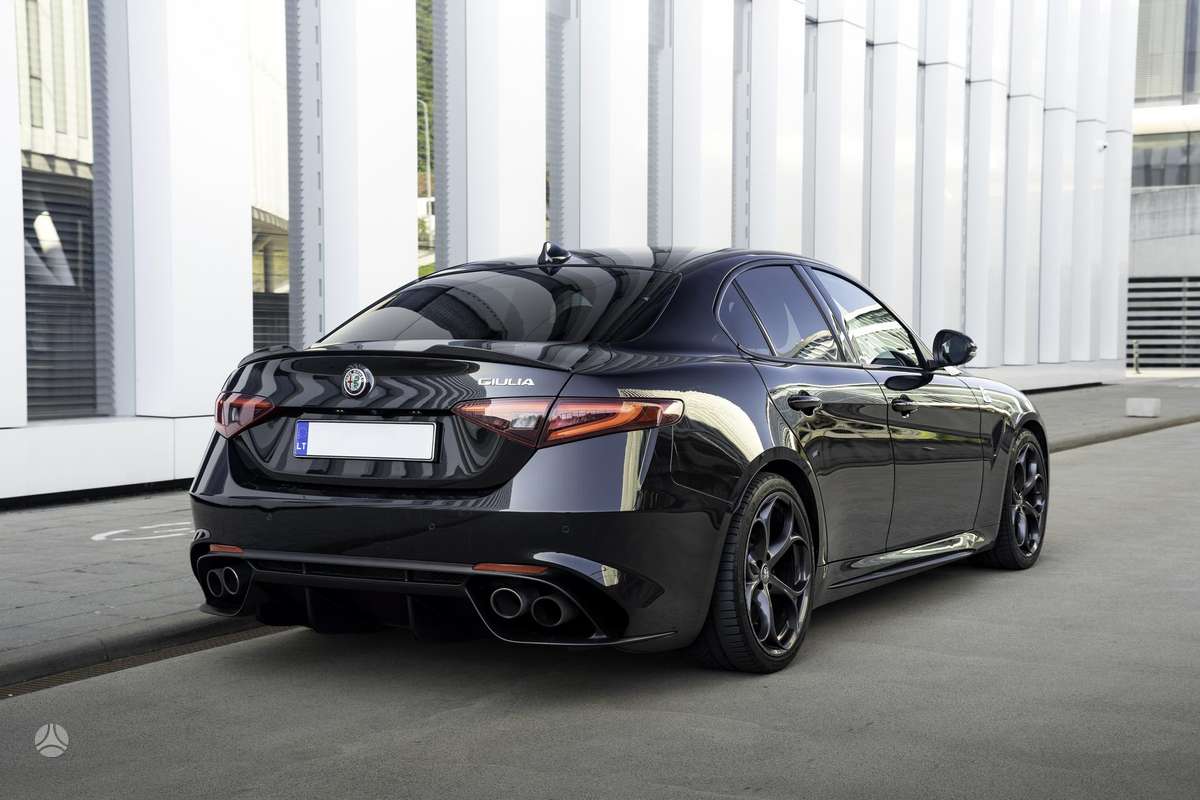 Alfa Romeo Giulia, 2.9 l., Седан