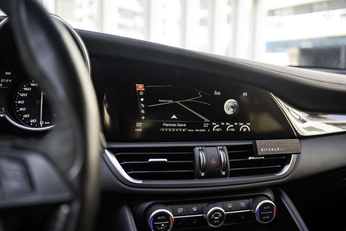 Alfa Romeo Giulia, 2.9 l., Седан