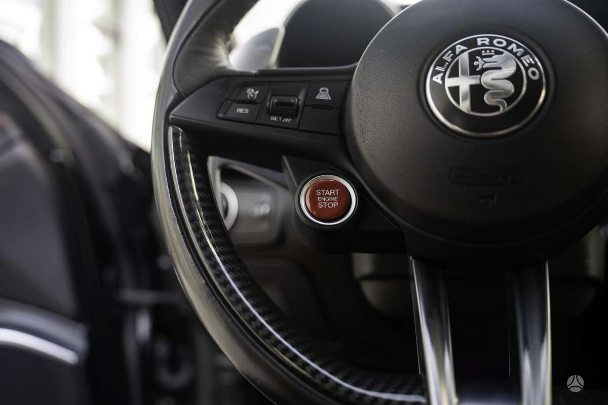 Alfa Romeo Giulia, 2.9 l., Седан