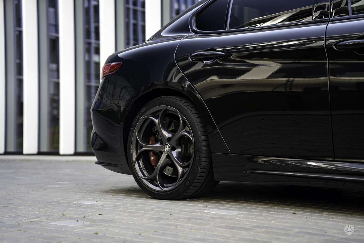 Alfa Romeo Giulia, 2.9 l., Седан