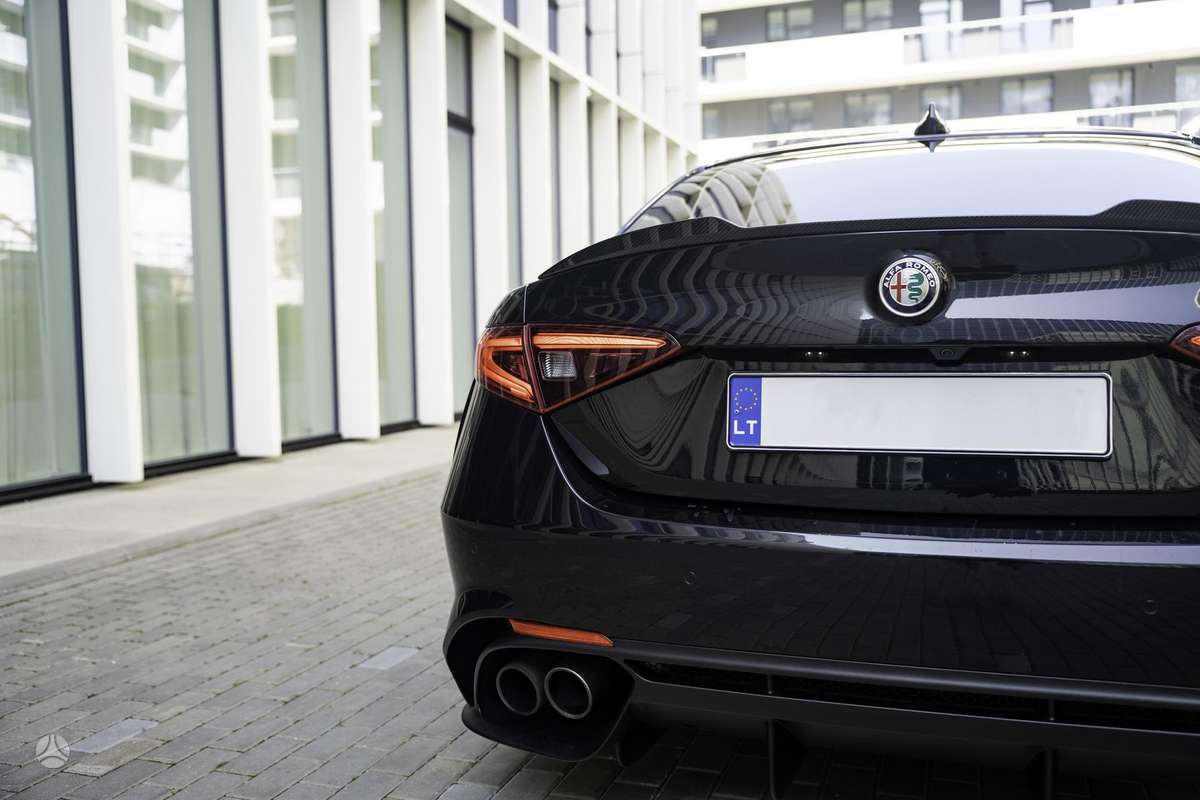 Alfa Romeo Giulia, 2.9 l., Седан