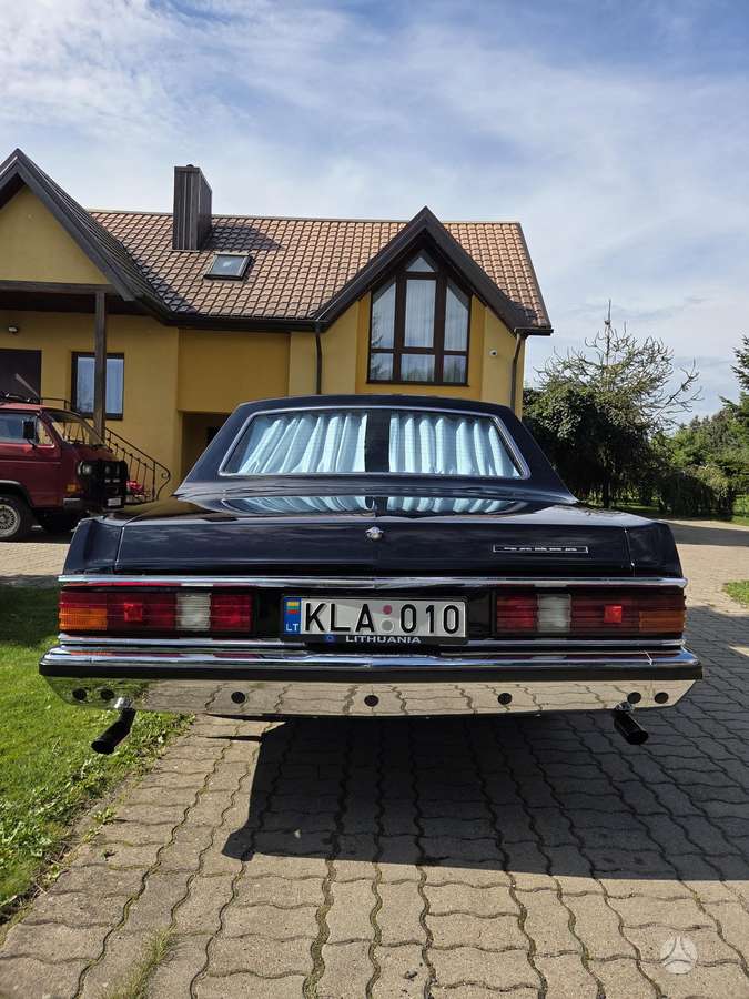GAZ 14, 5.5 l., Седан