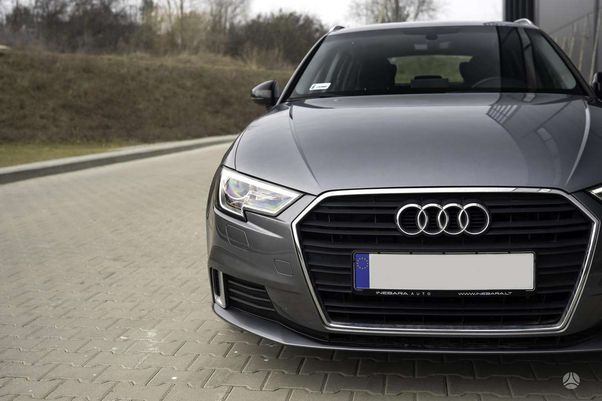 Audi A3, 1.6 l., hečbekas