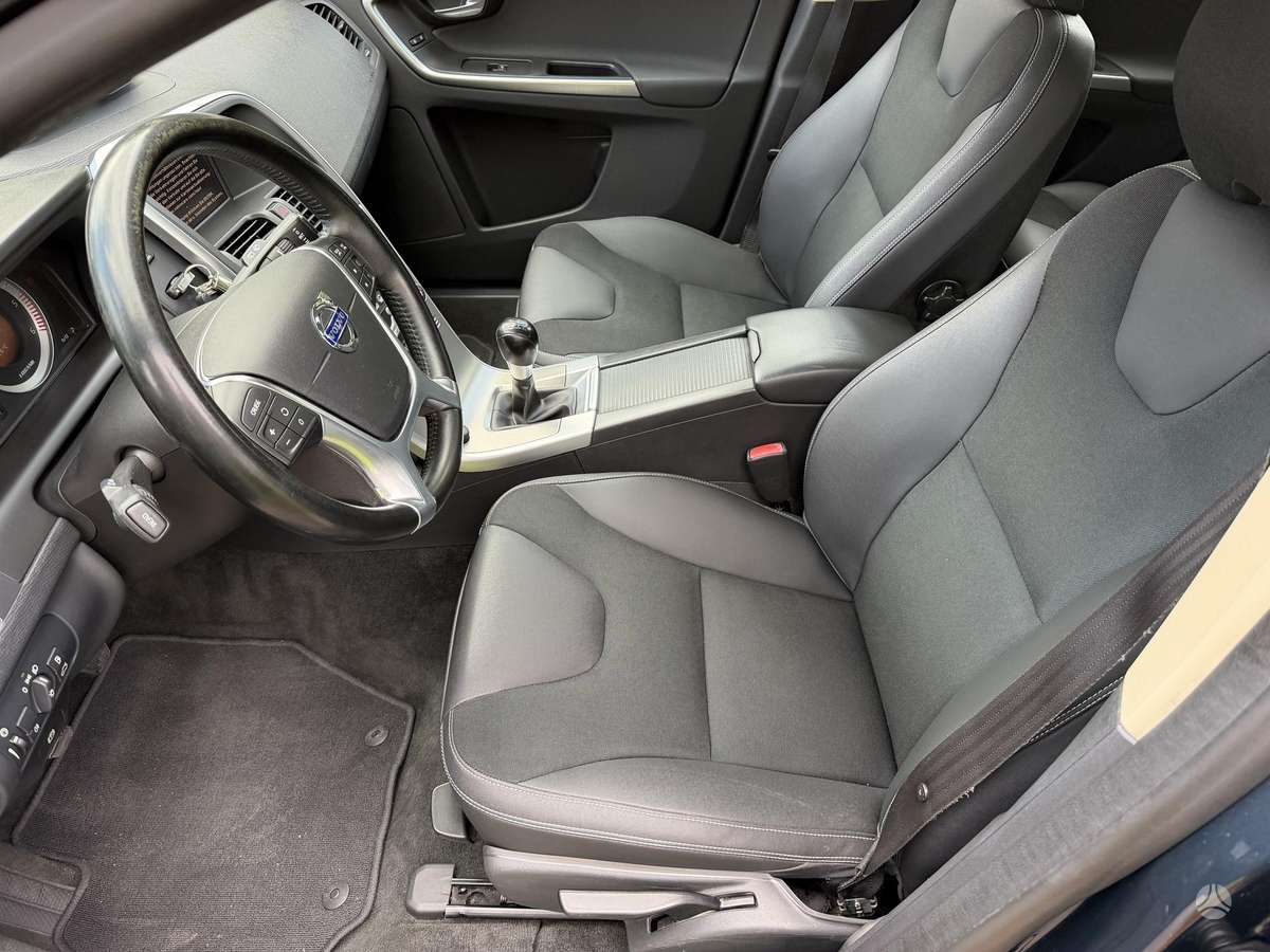 Volvo XC60 - 7
