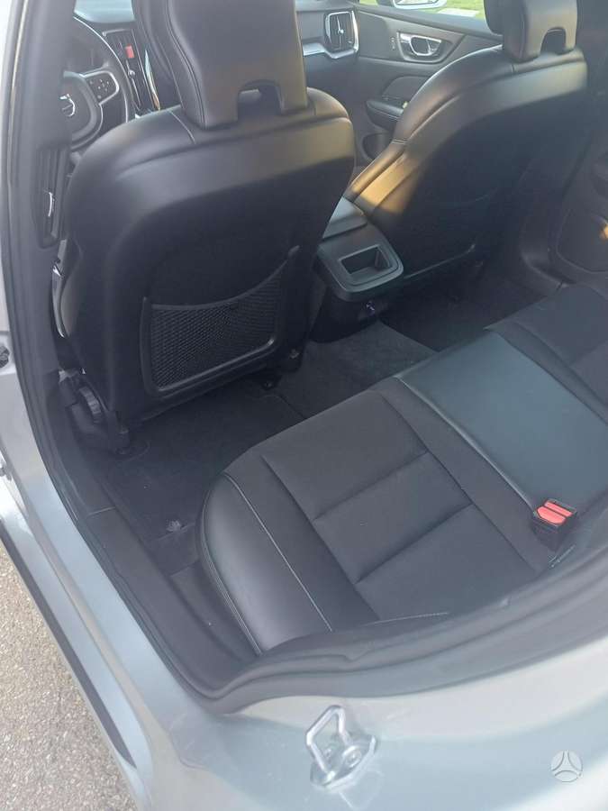 Volvo V60 - 11