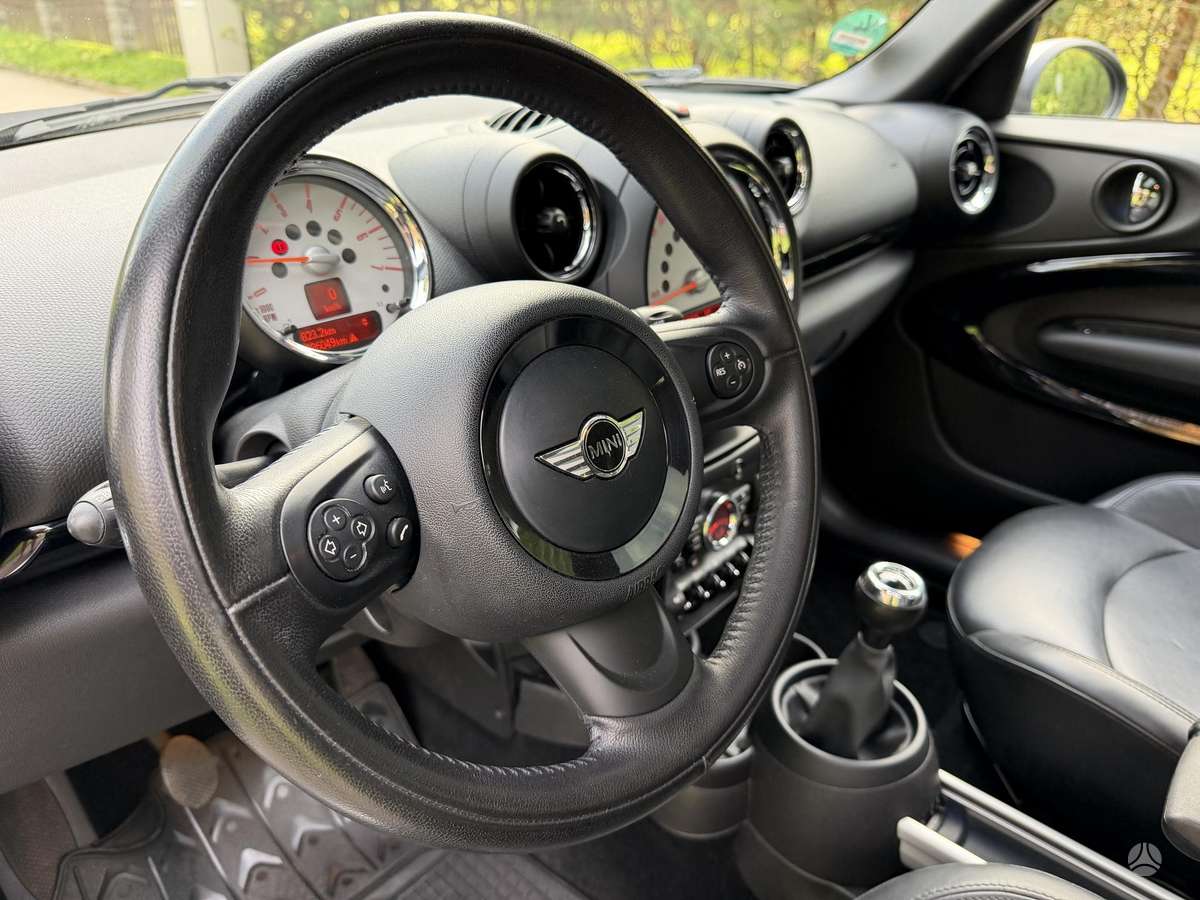 Mini Paceman, 1.6 l., off-road / crossover