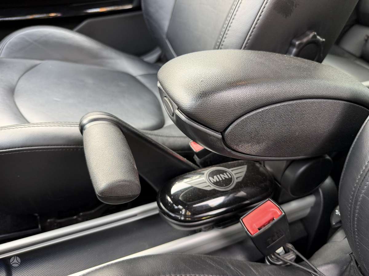 Mini Paceman, 1.6 l., off-road / crossover