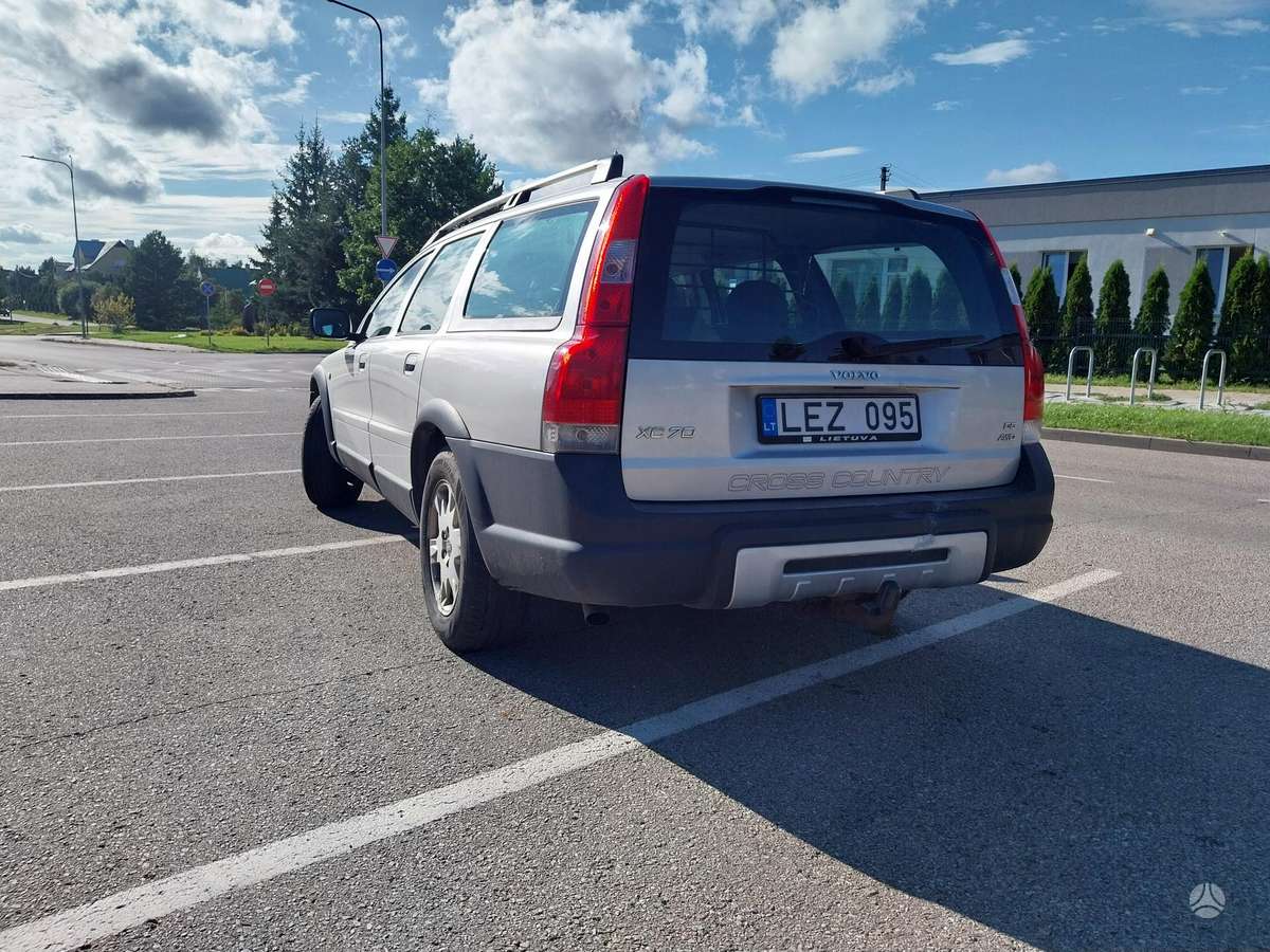 Volvo XC70, 2.4 l., Универсал