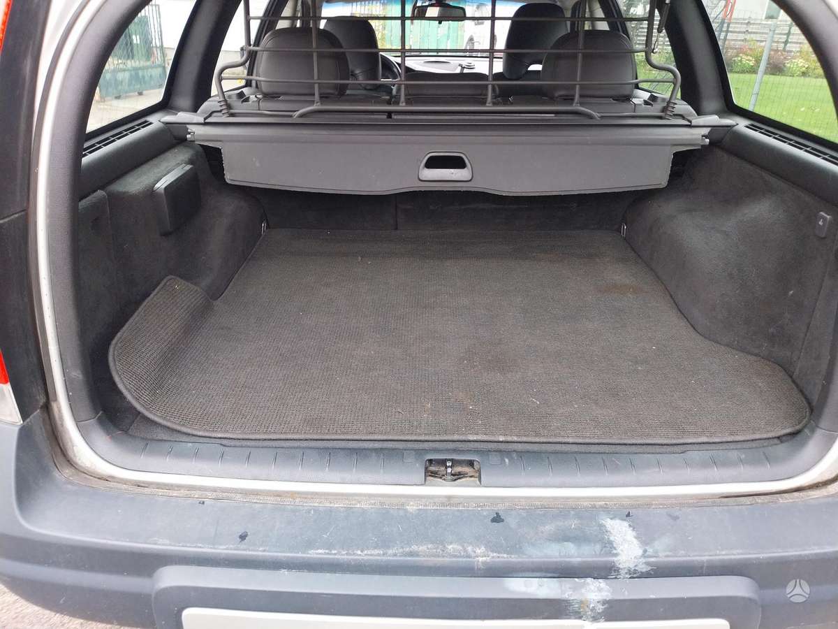 Volvo XC70, 2.4 l., Универсал