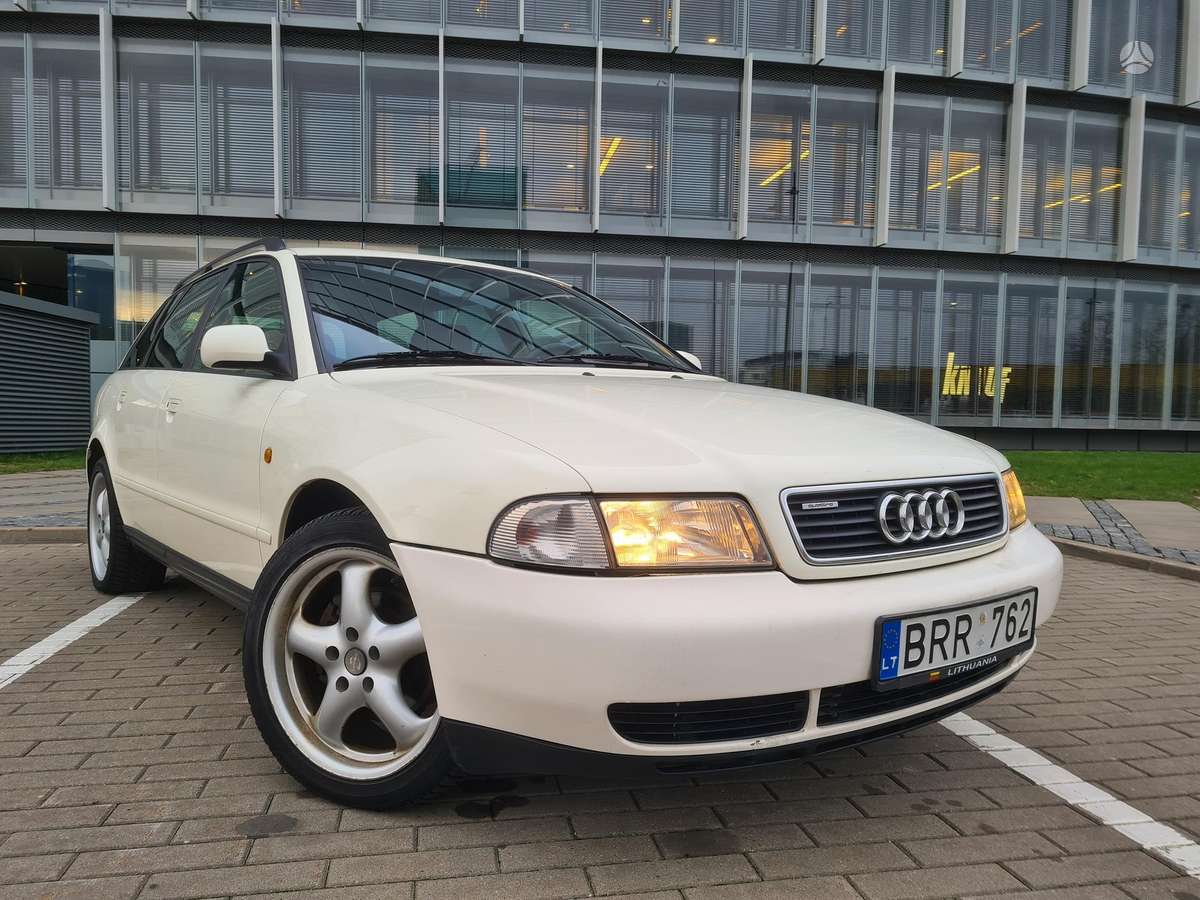 Audi A4, 2.5 l., Универсал