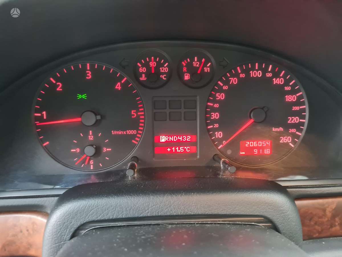 Audi A4, 2.5 l., Универсал