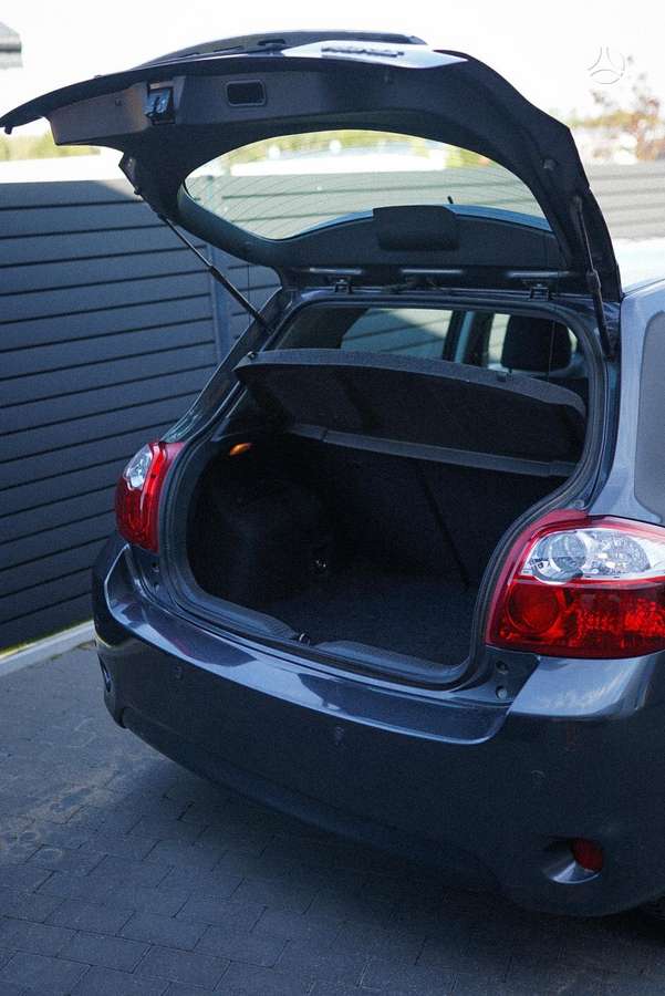Toyota Auris - 6