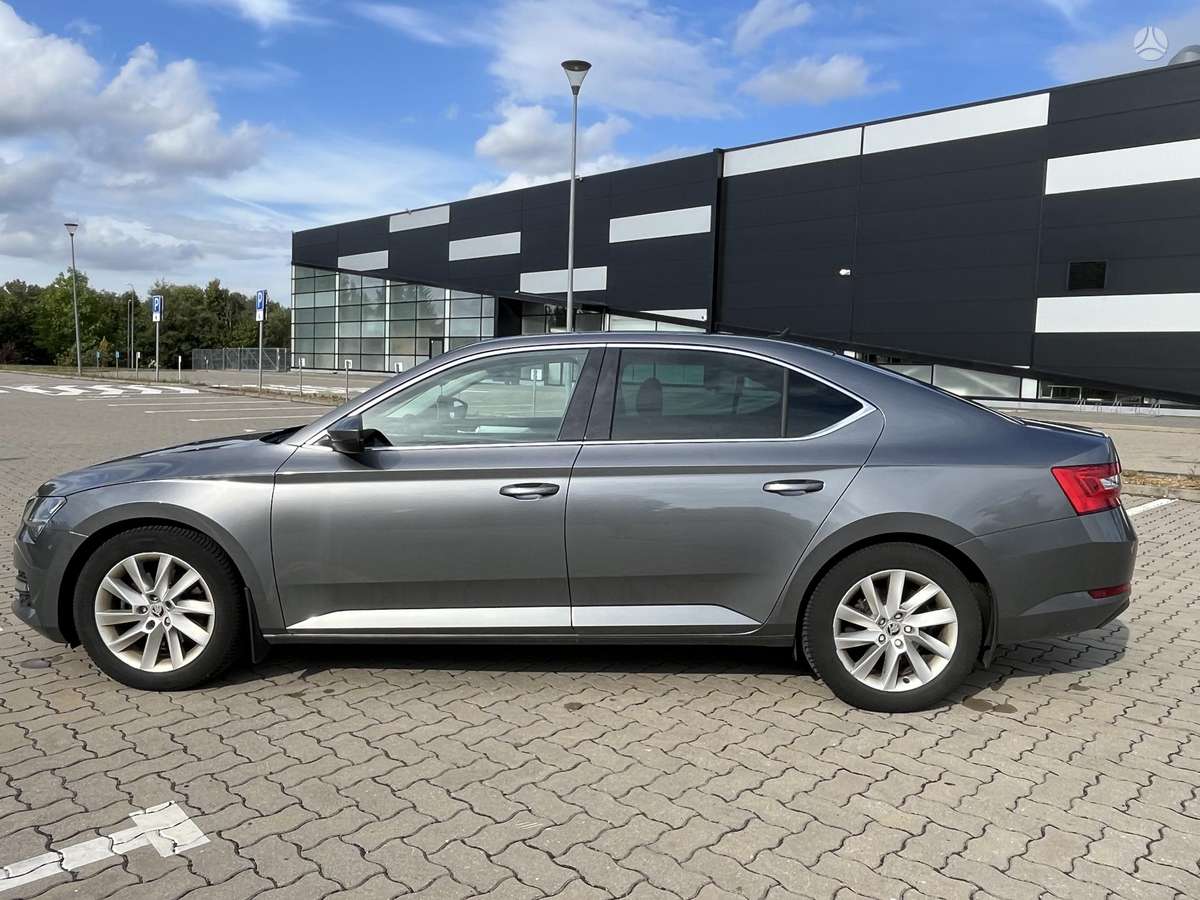 Škoda Superb - 5