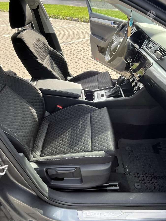 Škoda Superb - 12