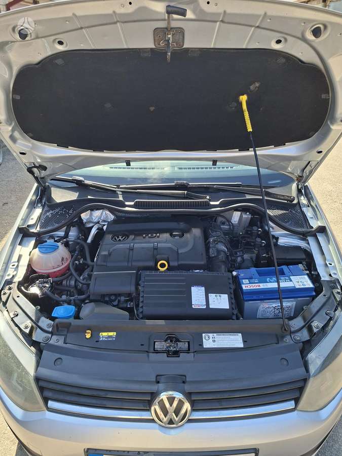 Volkswagen Polo - 8