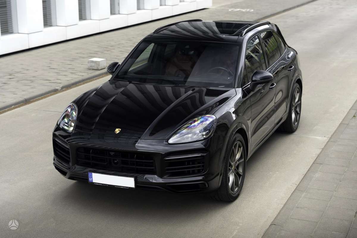 Porsche Cayenne - 7