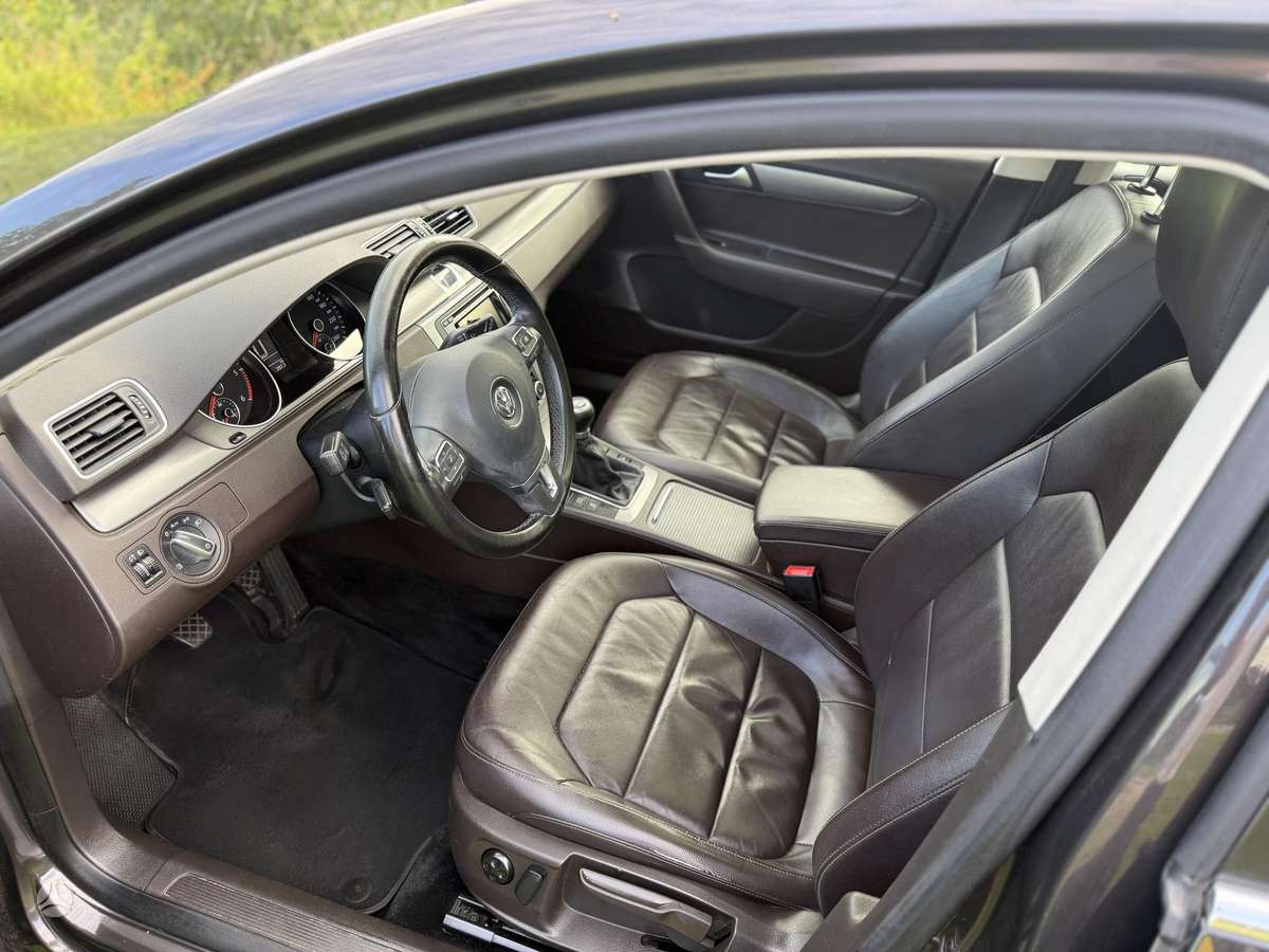 Volkswagen Passat, 1.6 l., Универсал