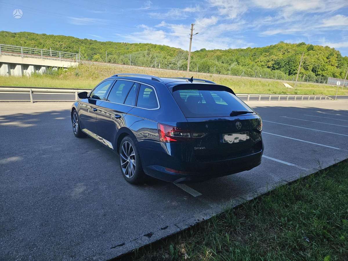 Skoda Superb, 2.0 l., Универсал