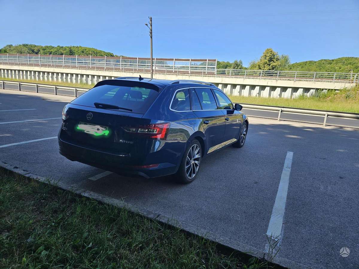 Skoda Superb, 2.0 l., Универсал