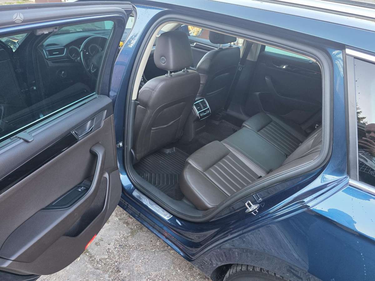 Skoda Superb, 2.0 l., Универсал