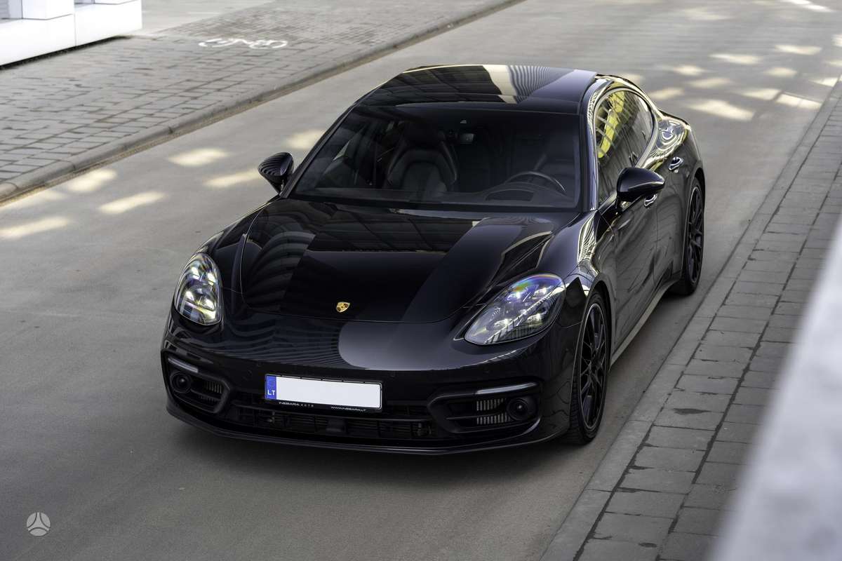 Porsche Panamera - 7