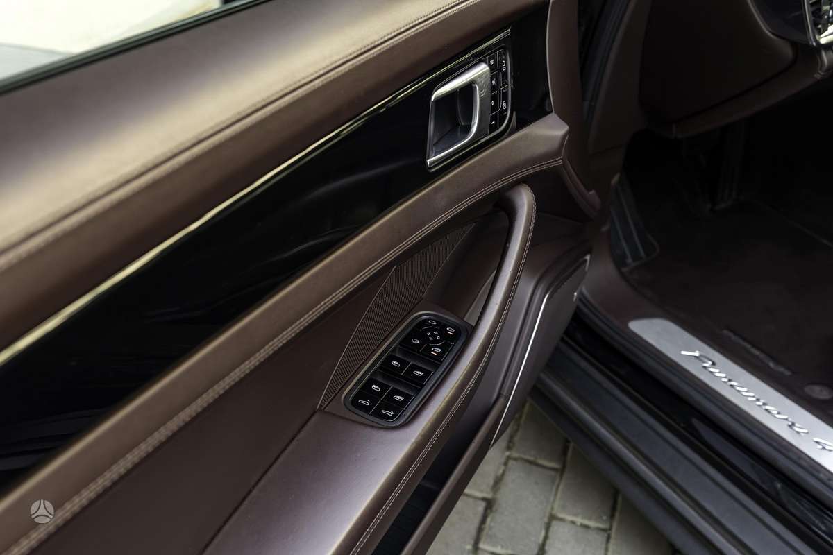 Porsche Panamera, 2.9 l., hatchback