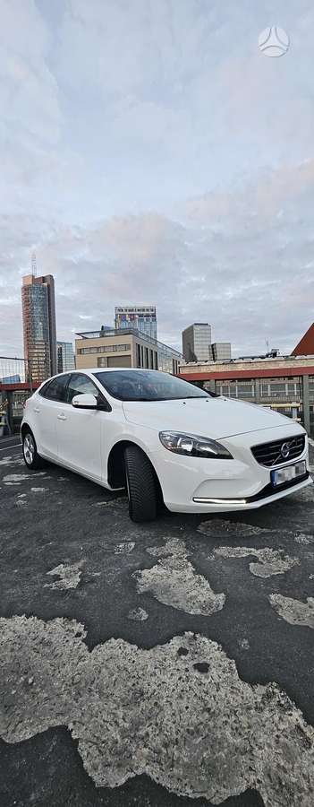 Volvo V40 - 2