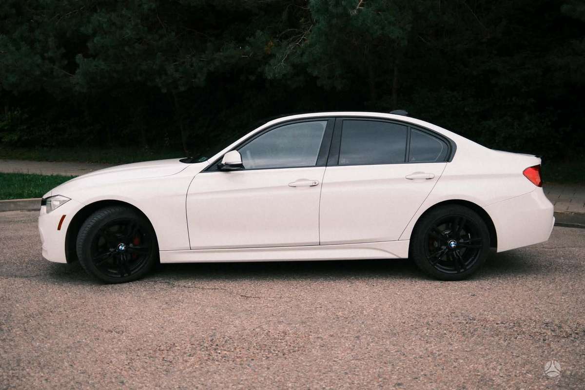 BMW 328, 2.0 l., Седан